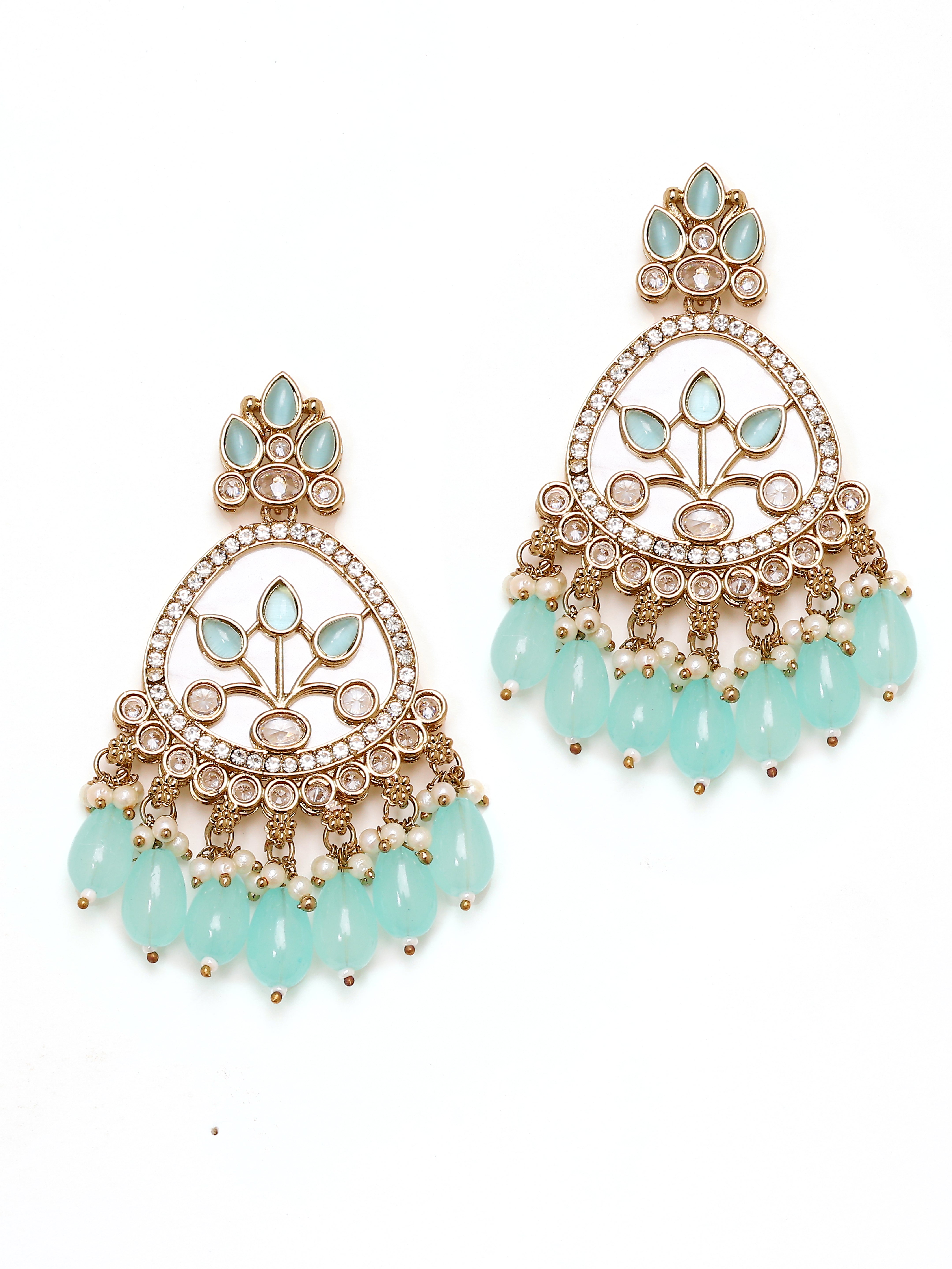 Aqua Noor Chandbaalis