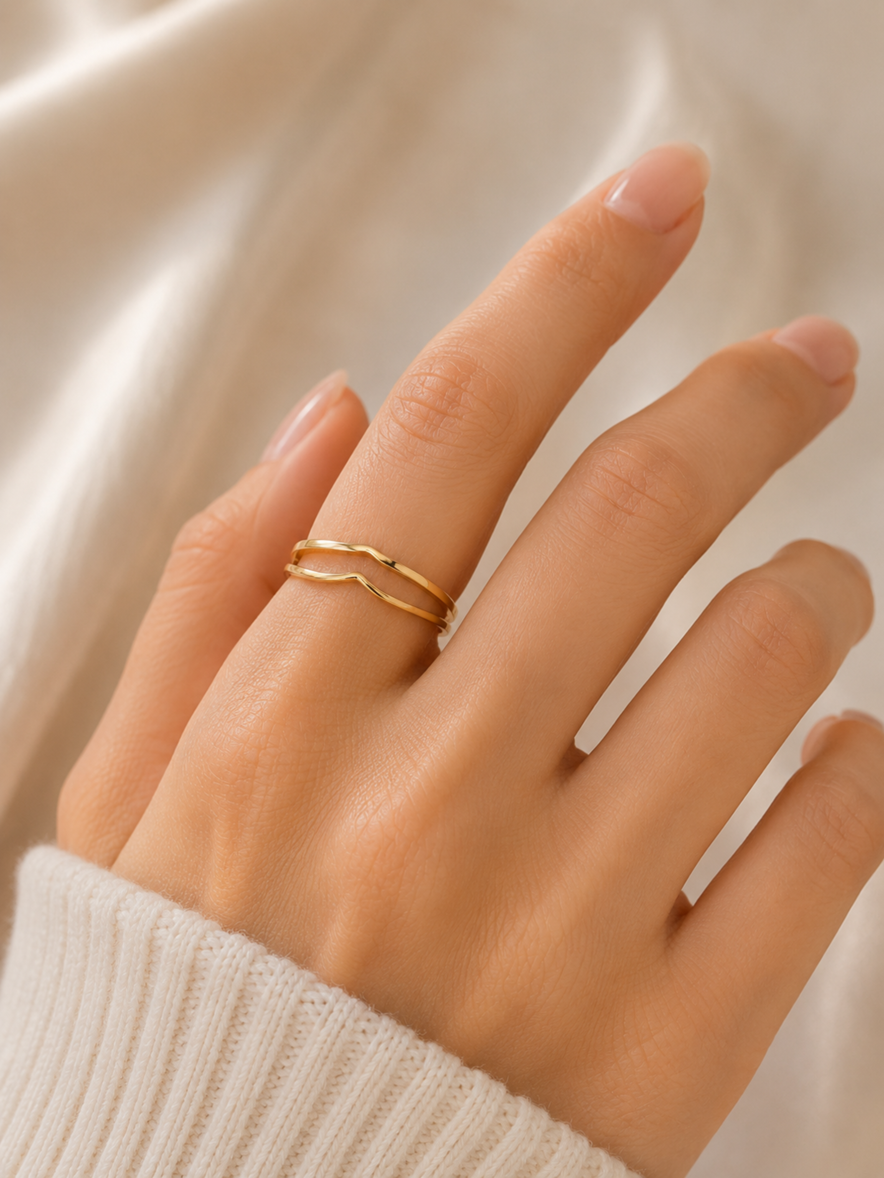 Aura Wave Ring