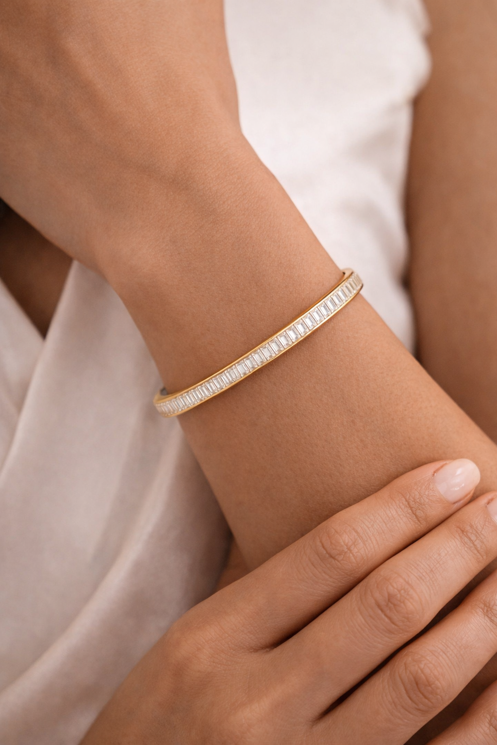 Élan Spark Bangle