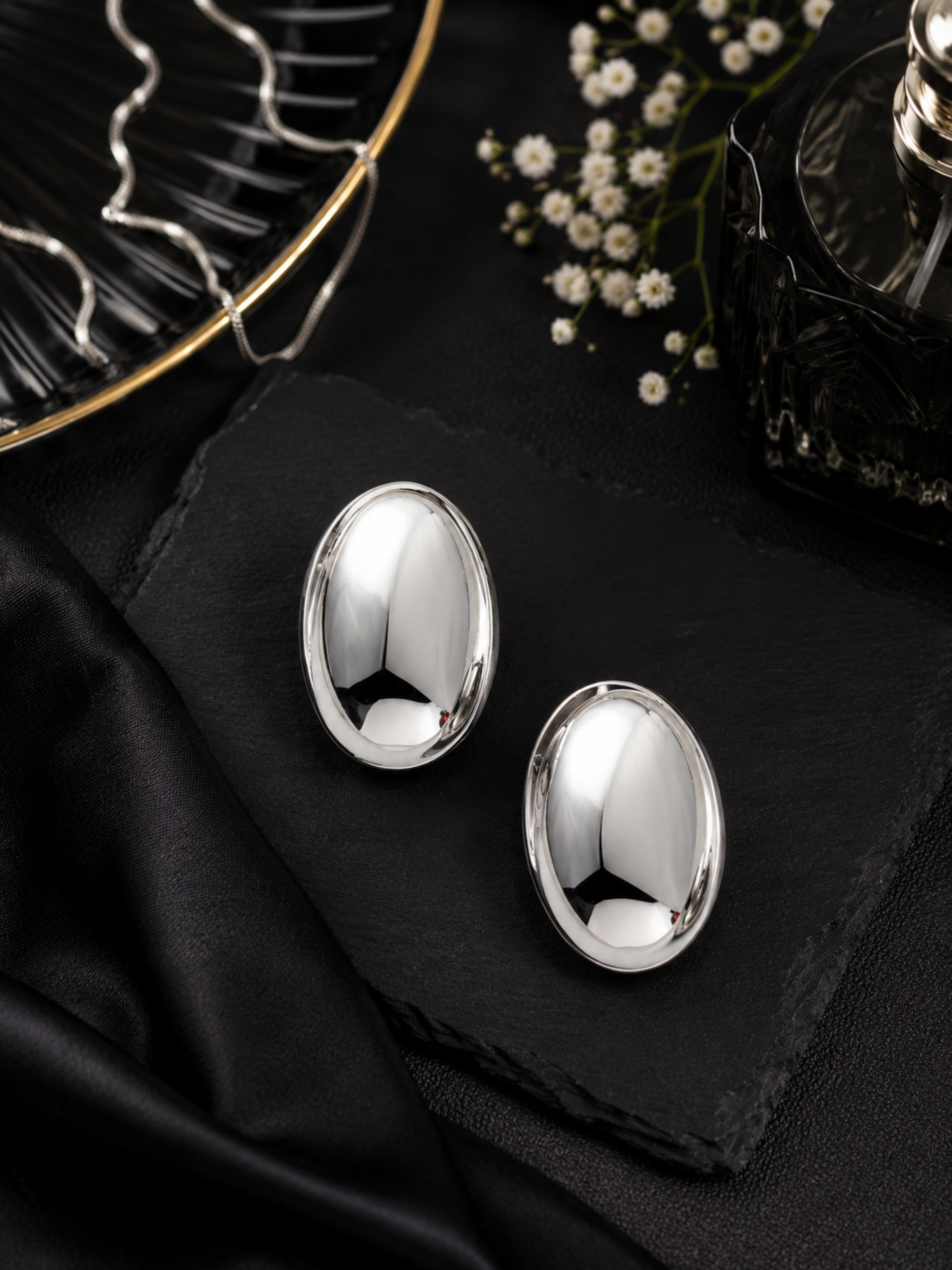 Eclipse Studs
