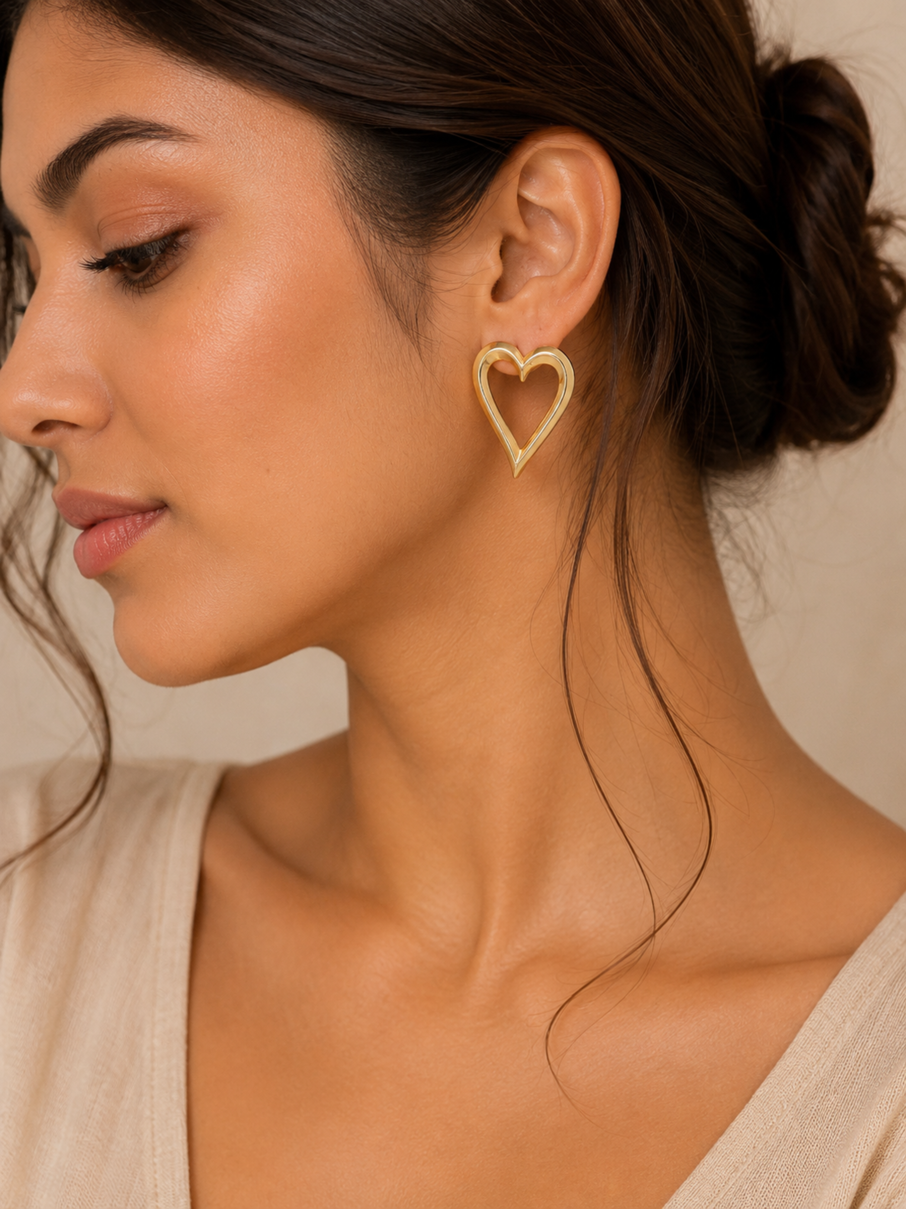 Soft Vow Heart Studs