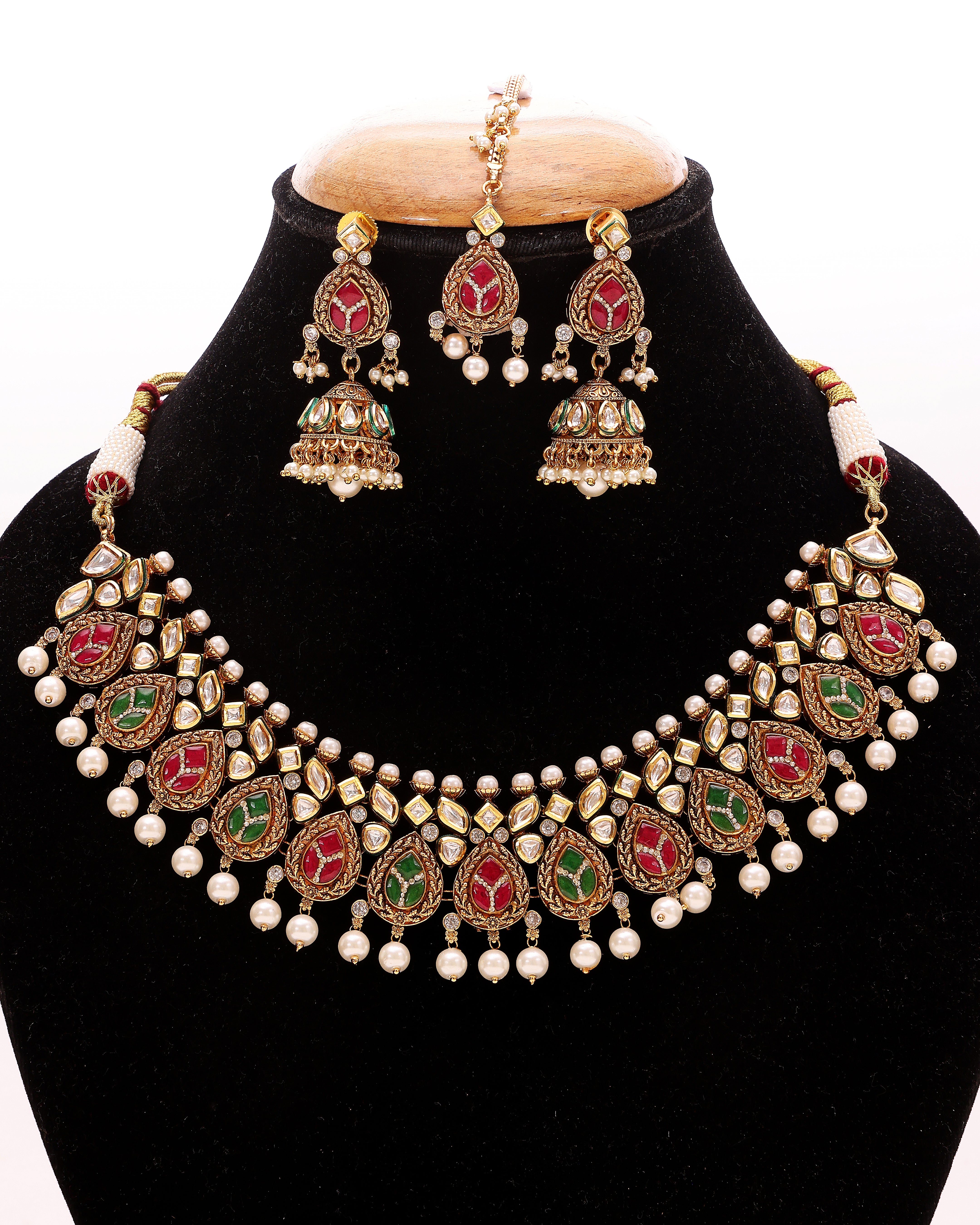 Festive Royale Enamel Jadau Set