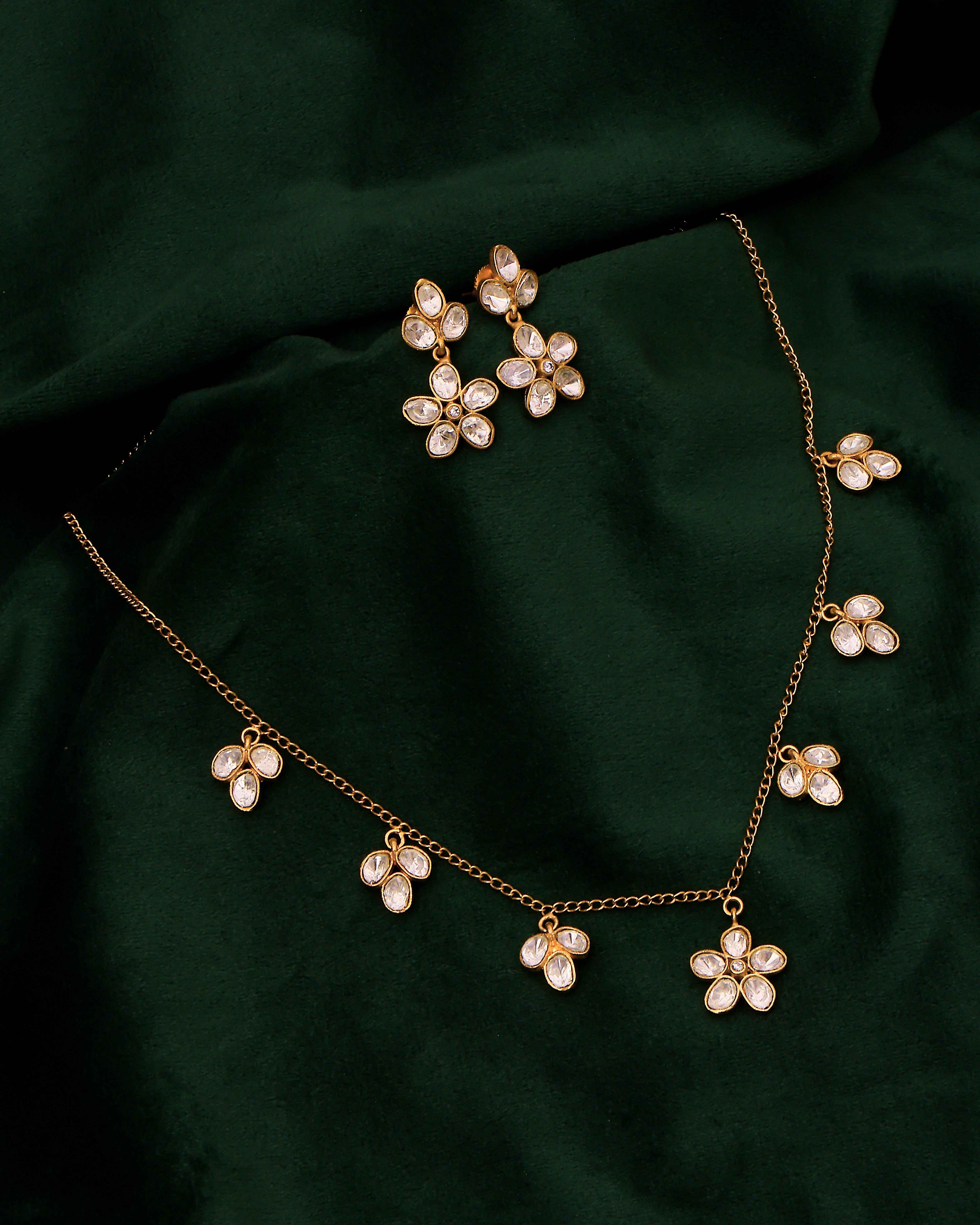 Petal Glint Dainty Moissanite Set