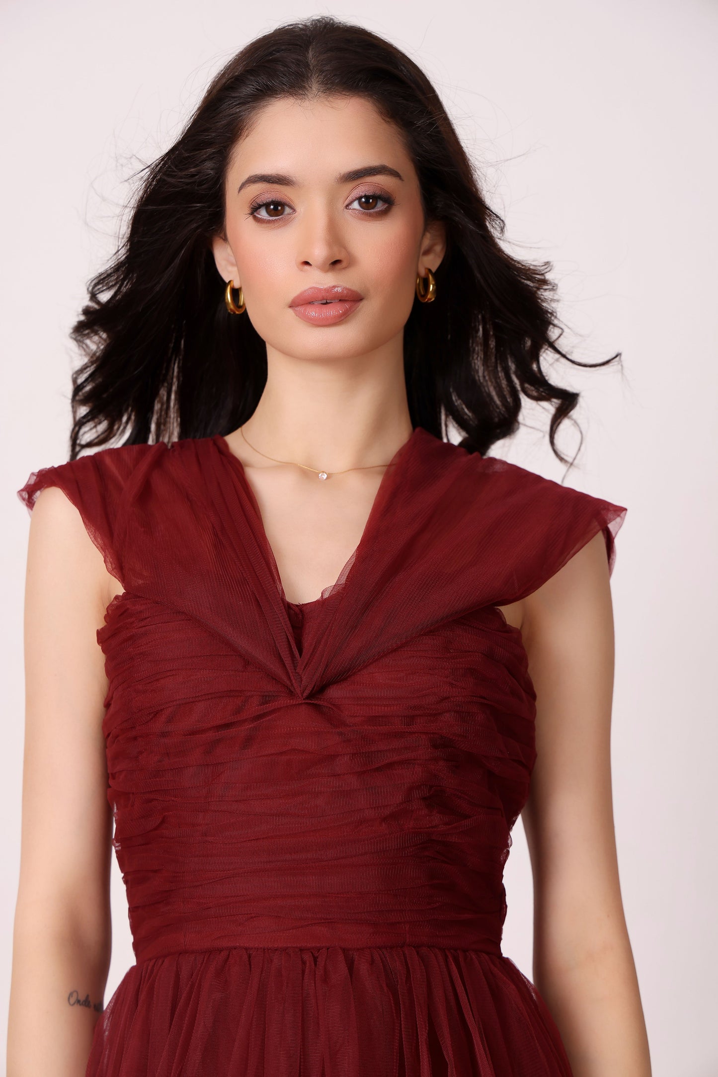 Model wearing Glint Necklace – front view