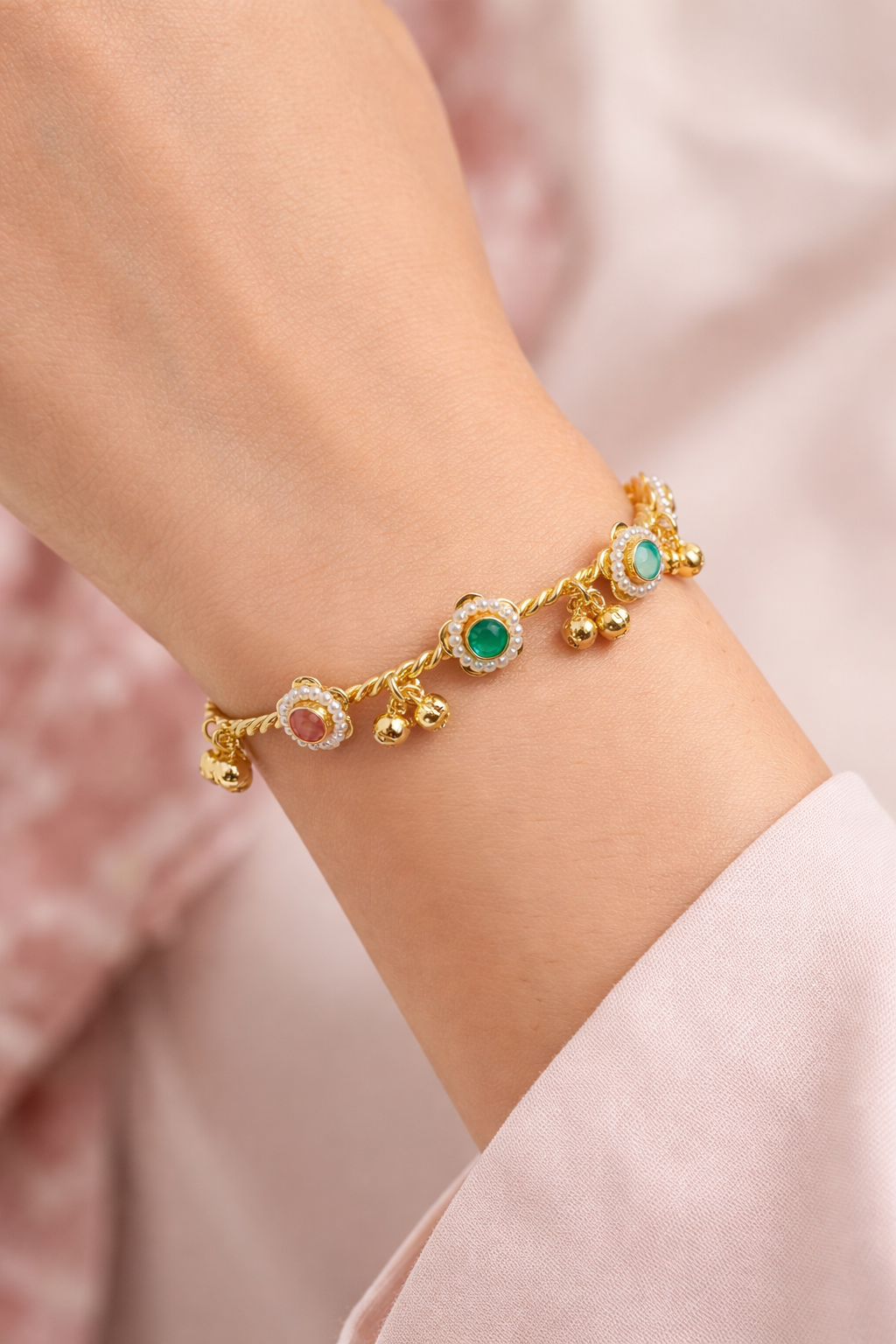 Rang Sutra Floral Ghungroo Bracelet