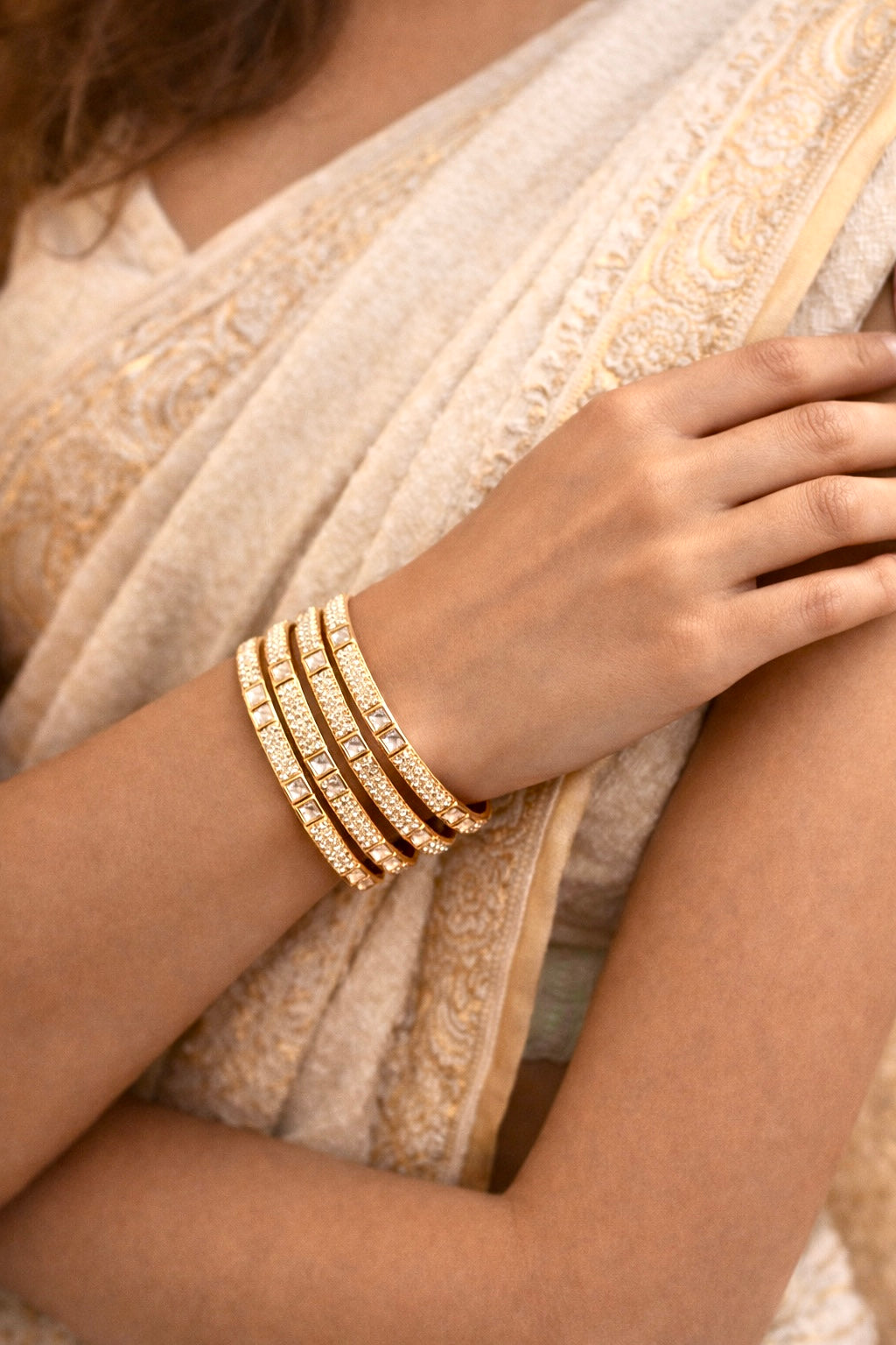 Zarina Sparkle Bangle Set (Set of 4)