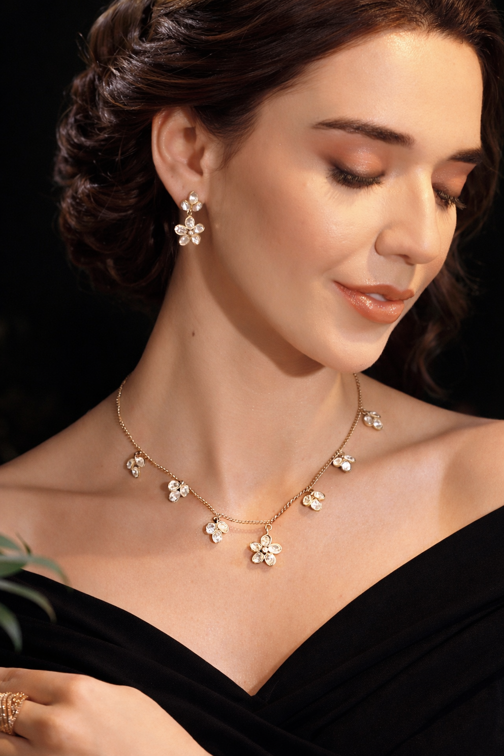 Petal Glint Dainty Moissanite Set