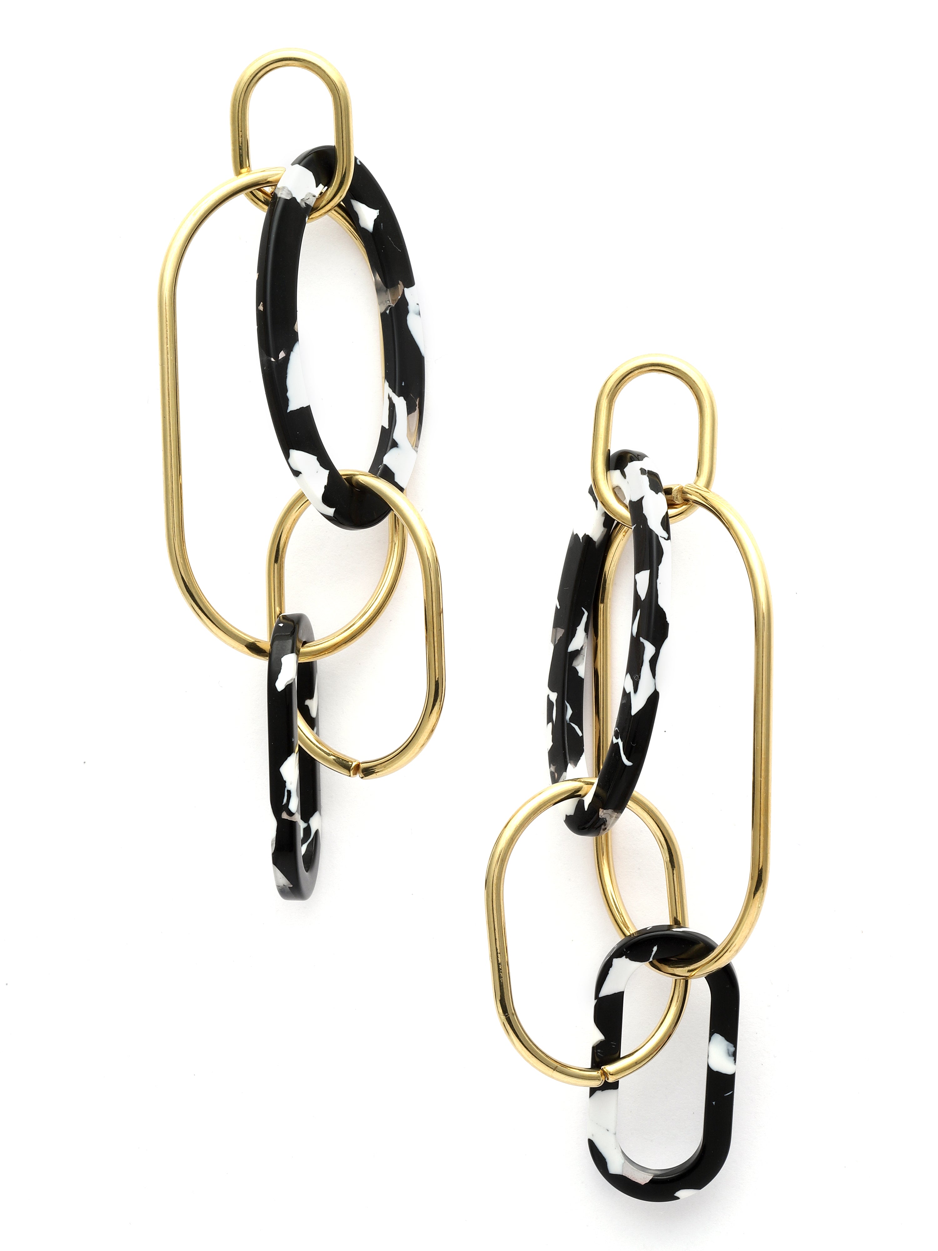 Monochrome Link Earrings