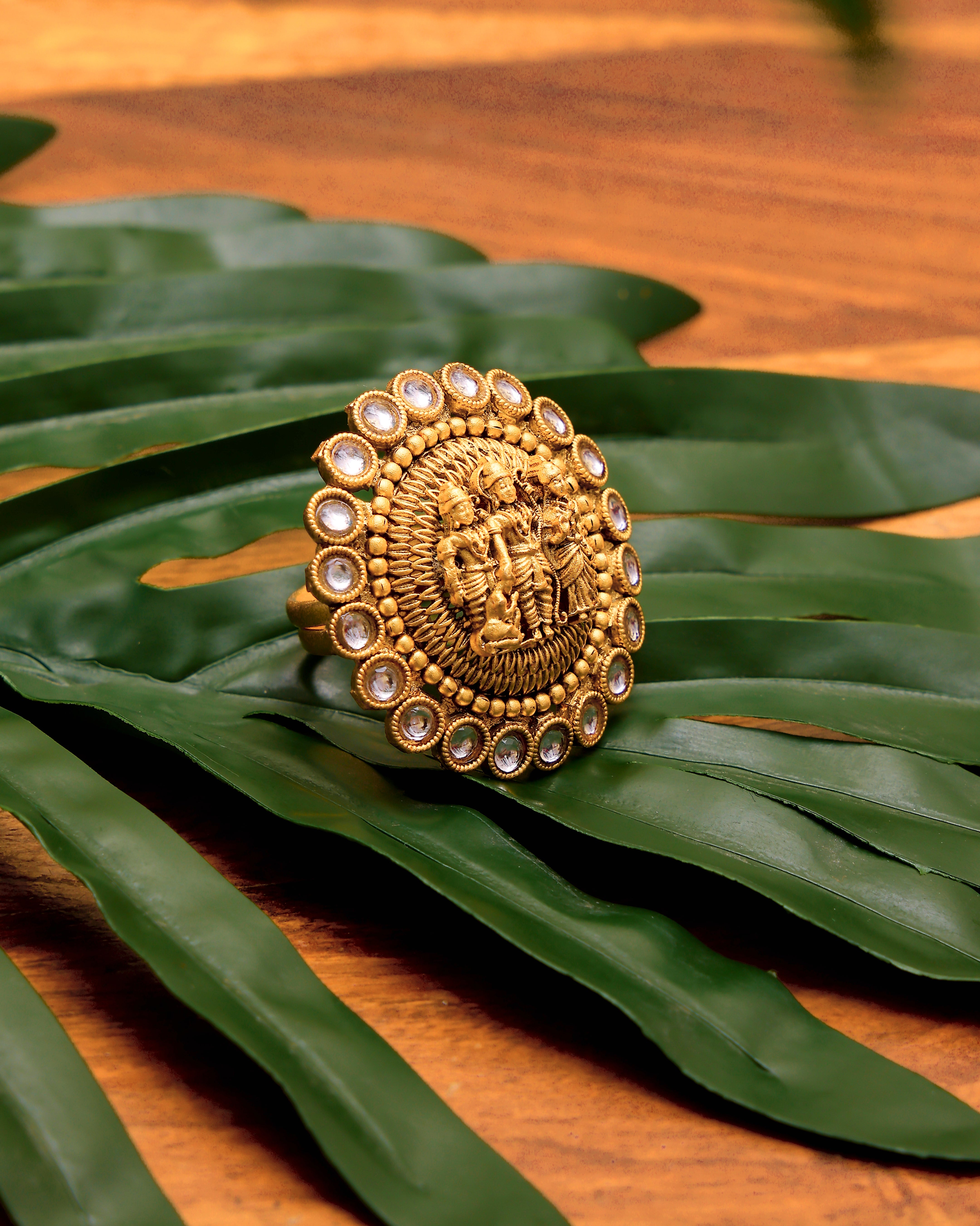 Divyaroop Kundan Temple Ring