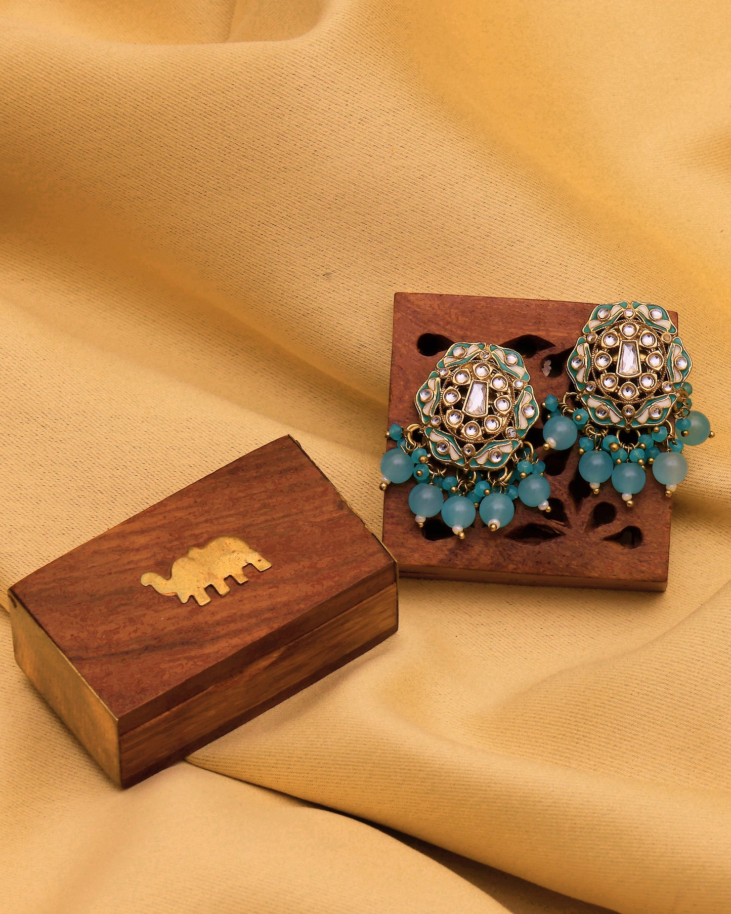 Tara Mint Kundan Earrings