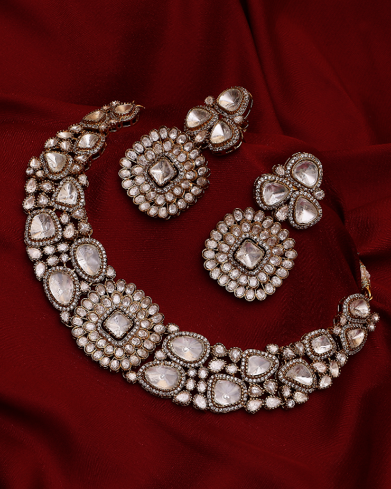 Opulent Glow Moissanite Choker Set