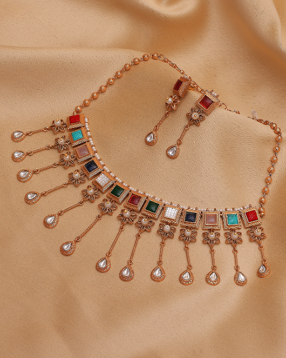 Navsundar Multigem Heritage Drape Set