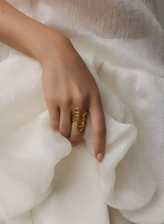 Wave Band Ring