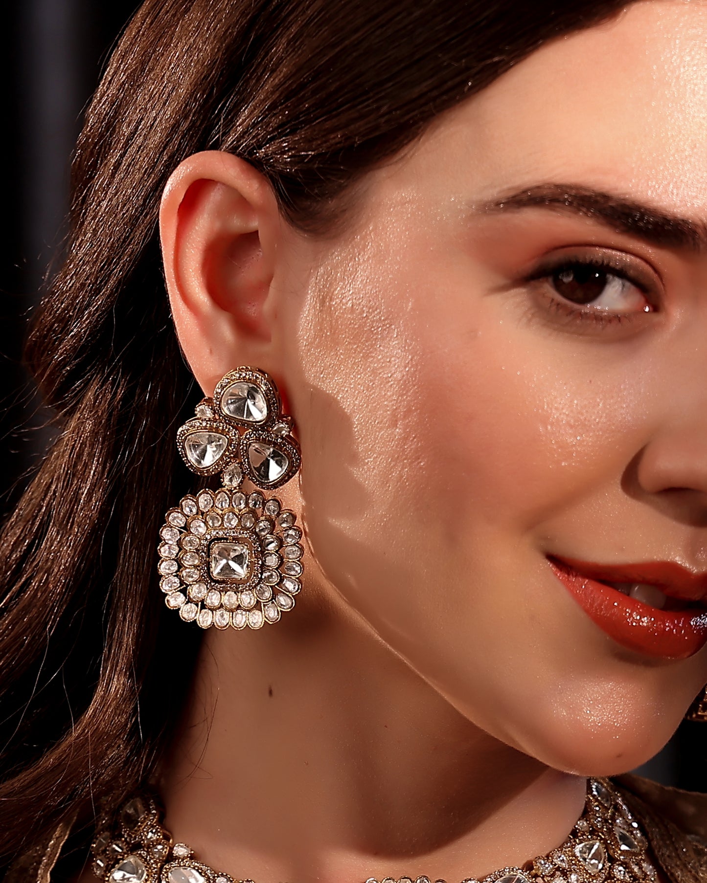 Opulent Glow Moissanite Choker Set