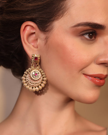 Ravya Sunburst Chandbalis