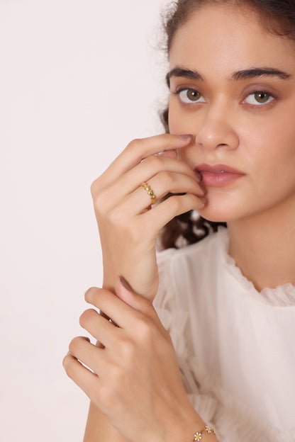 Model wearing Everheart Ring – front view