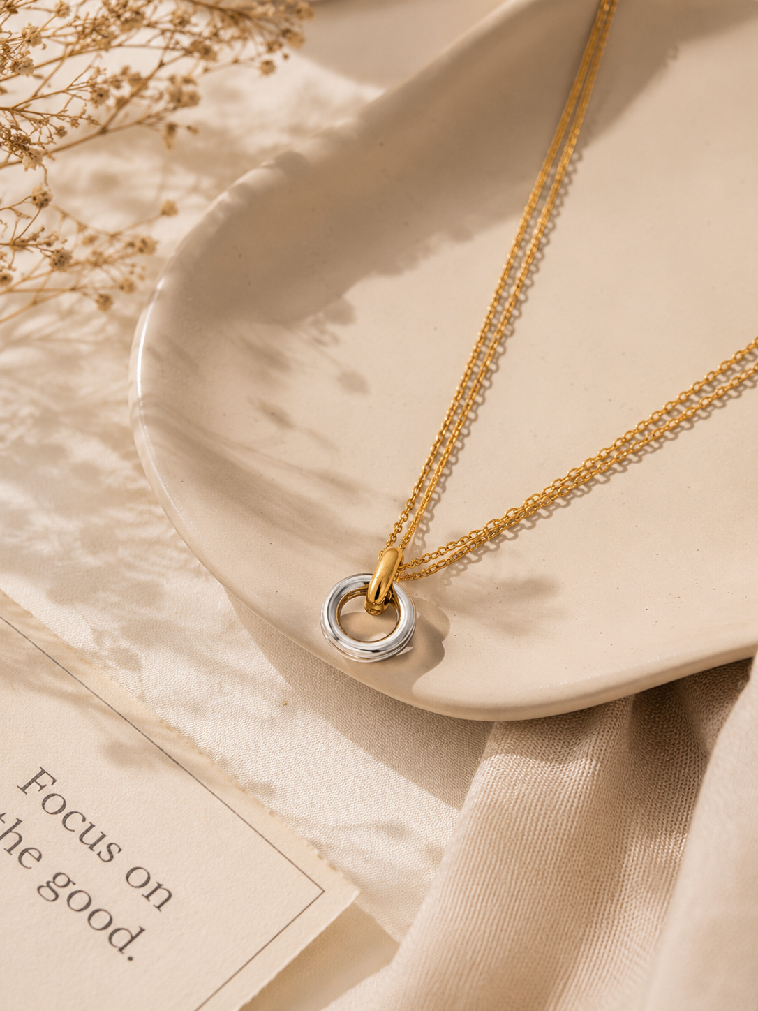 Unity Duo Circle Necklace